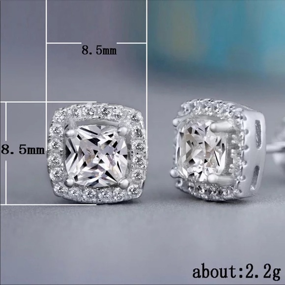 NEW**925 Silver Diamond Square Stud Earrings - Picture 2 of 2